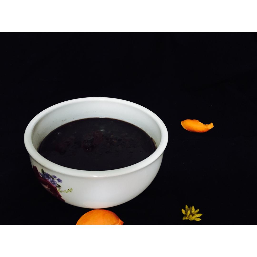 黑米黑豆粥