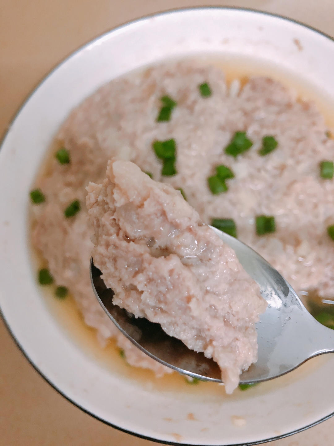 家常菜简单易做又好吃的马蹄蒸肉饼