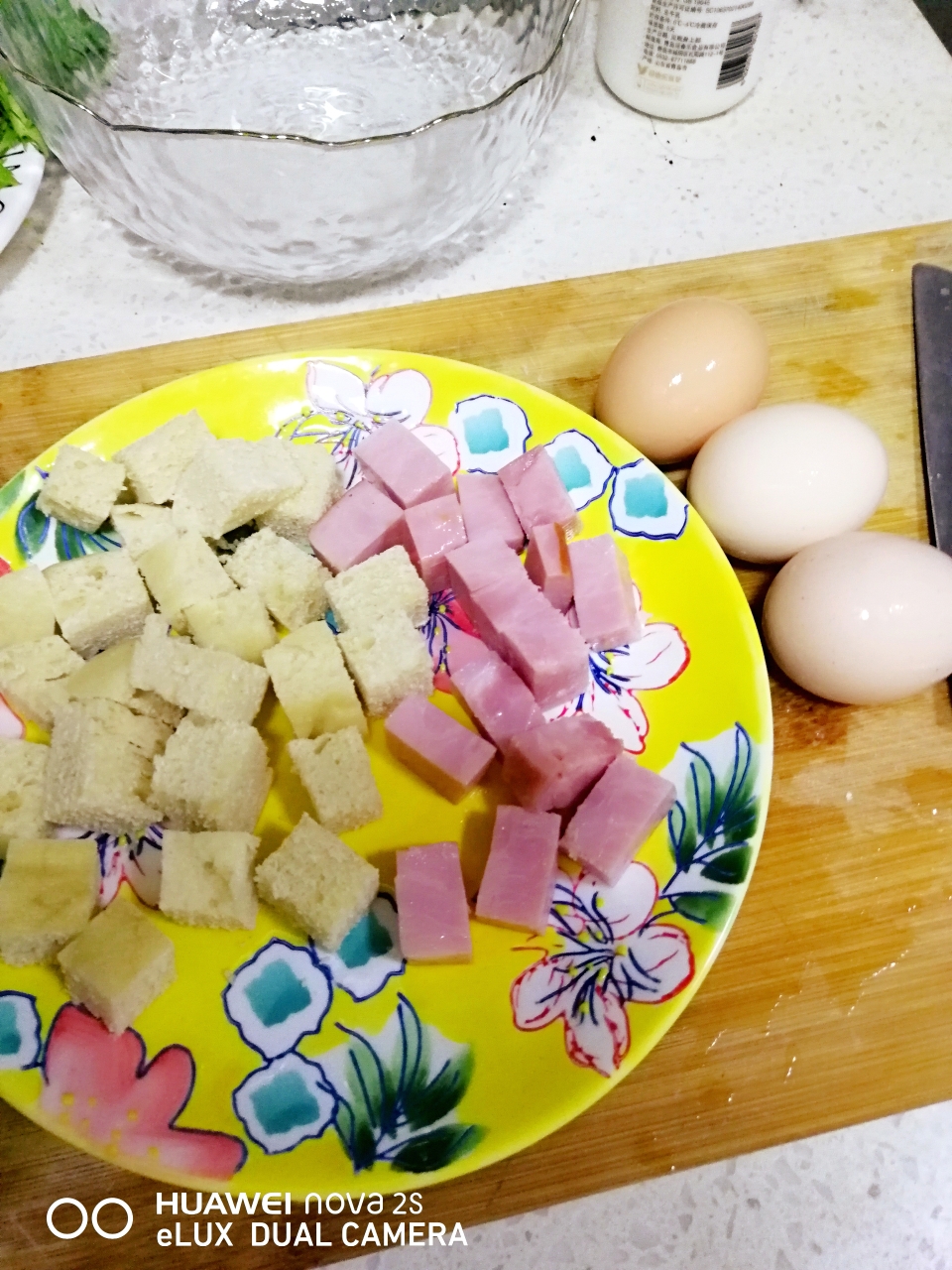 鸡蛋火腿馒头饼的做法 步骤1