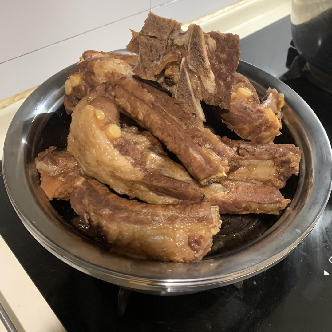 有滋有味香到吮指的酱骨架