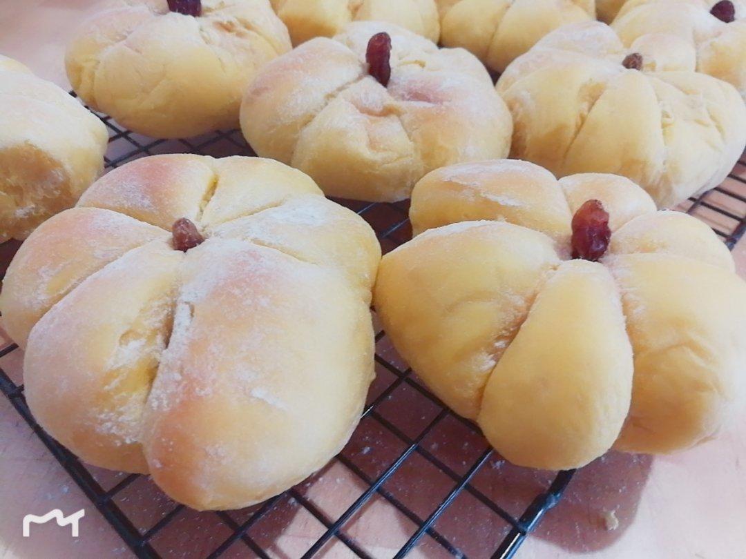 （视频）南瓜造型南瓜面包