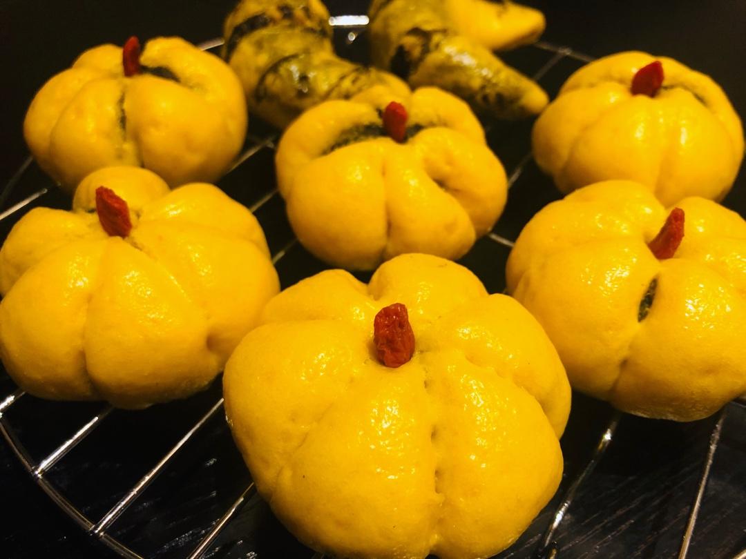 南瓜奶黄包