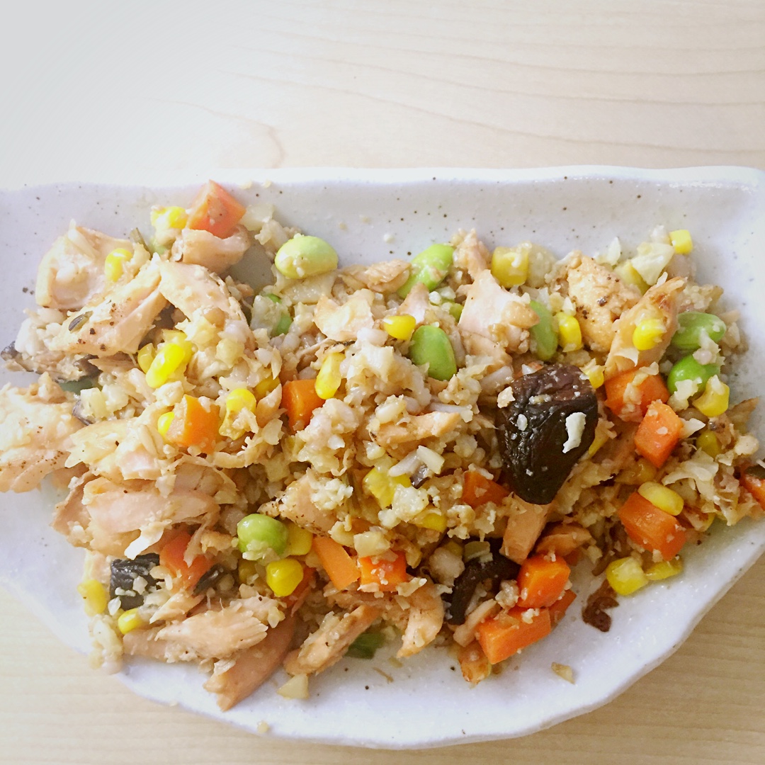 【健康三餐】三文鱼时蔬菜花米炒饭