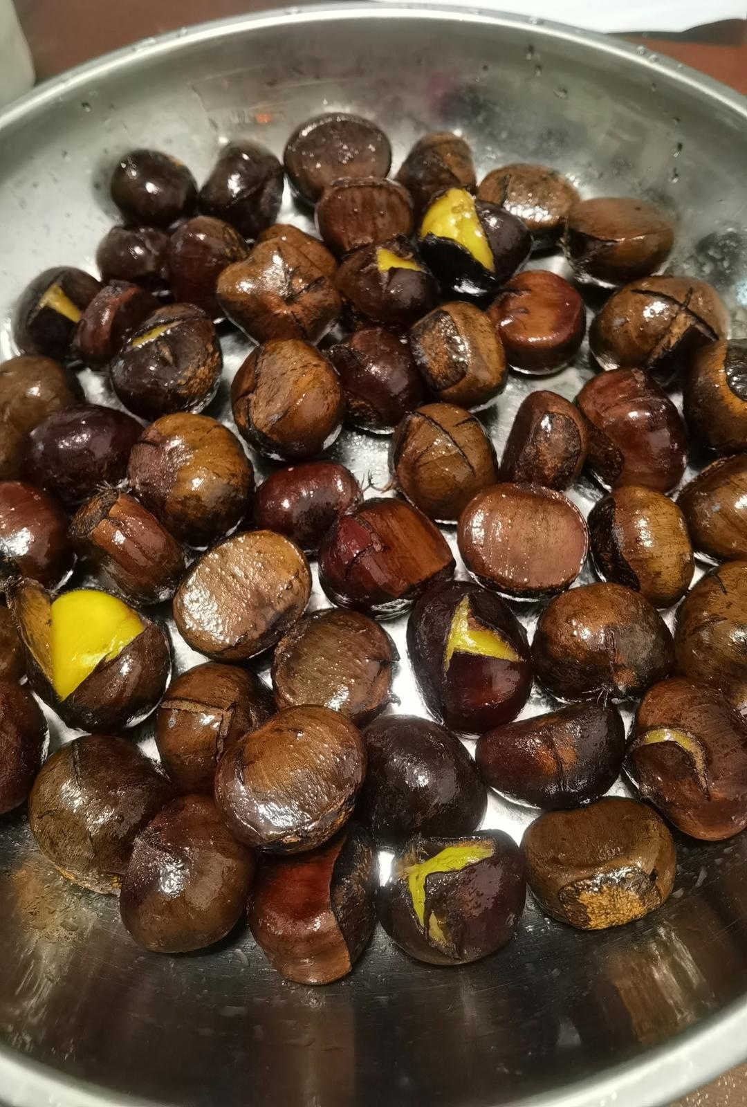 好吃好看又好剥皮的水煮板栗