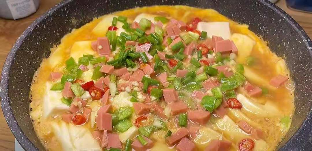 豆腐抱蛋的做法