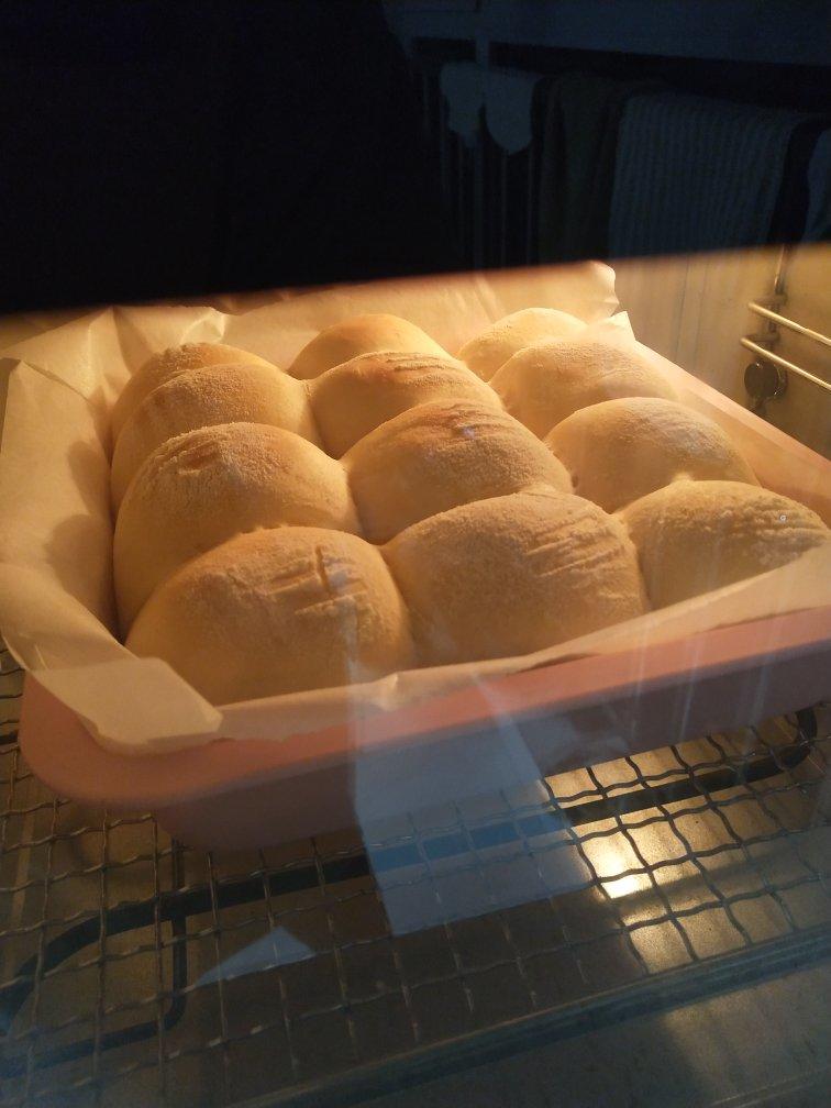 软蓬蓬的牛奶包