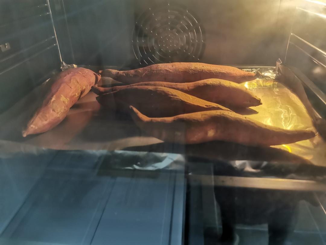 【烤箱版烤红薯】