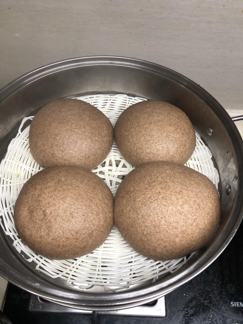 黑麦馒头