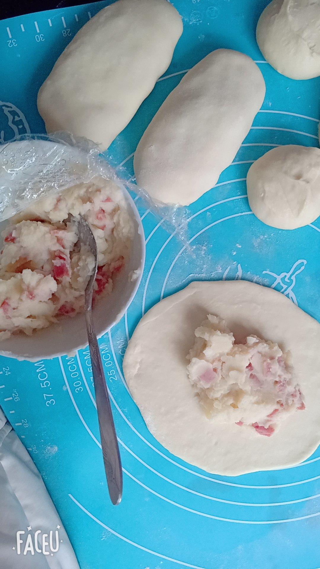 《Tinrry+》仿真土豆面包