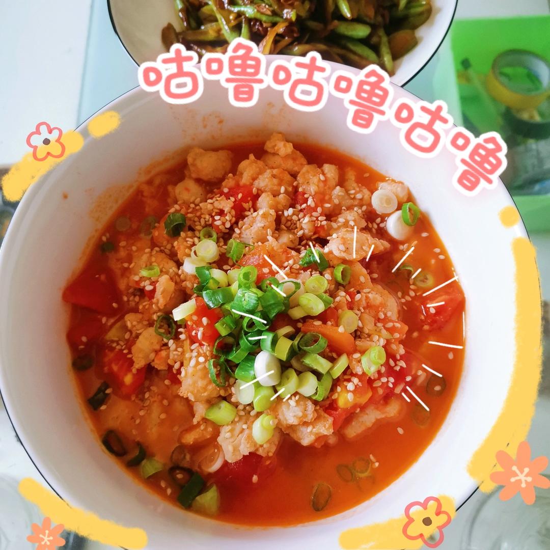 番茄鱼巴沙鱼（也可以用番茄龙利鱼），番茄酱汁超浓郁，营养又下饭！