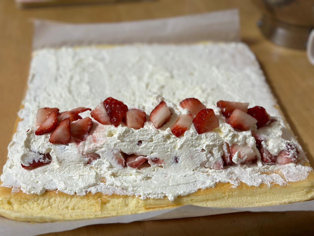 🍓草莓牛乳蛋糕卷｜卷不裂｜高颜值