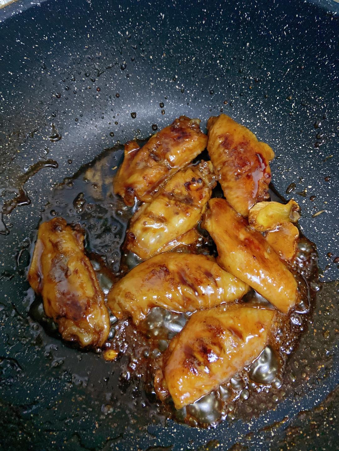 【鲜嫩可乐鸡翅的做法步骤图,怎么做好吃】爱做菜的cici_下厨房