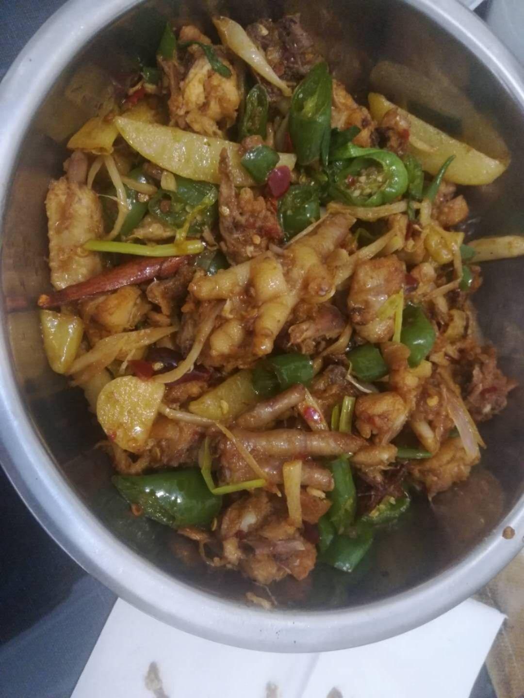 自贡鲜辣小煎鸡