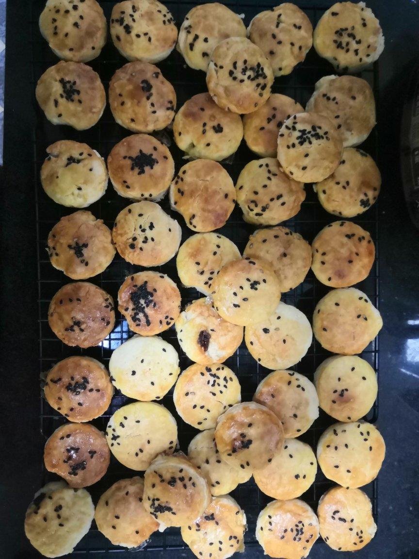 【视频】3分钟 奶油司康Scone(可能是世界上最快手的司康) 消耗淡奶油～