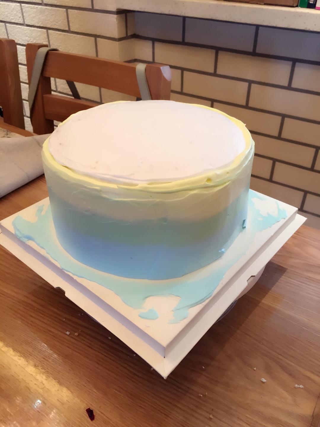 油彩绿渐变奶油蛋糕的做法 步骤4