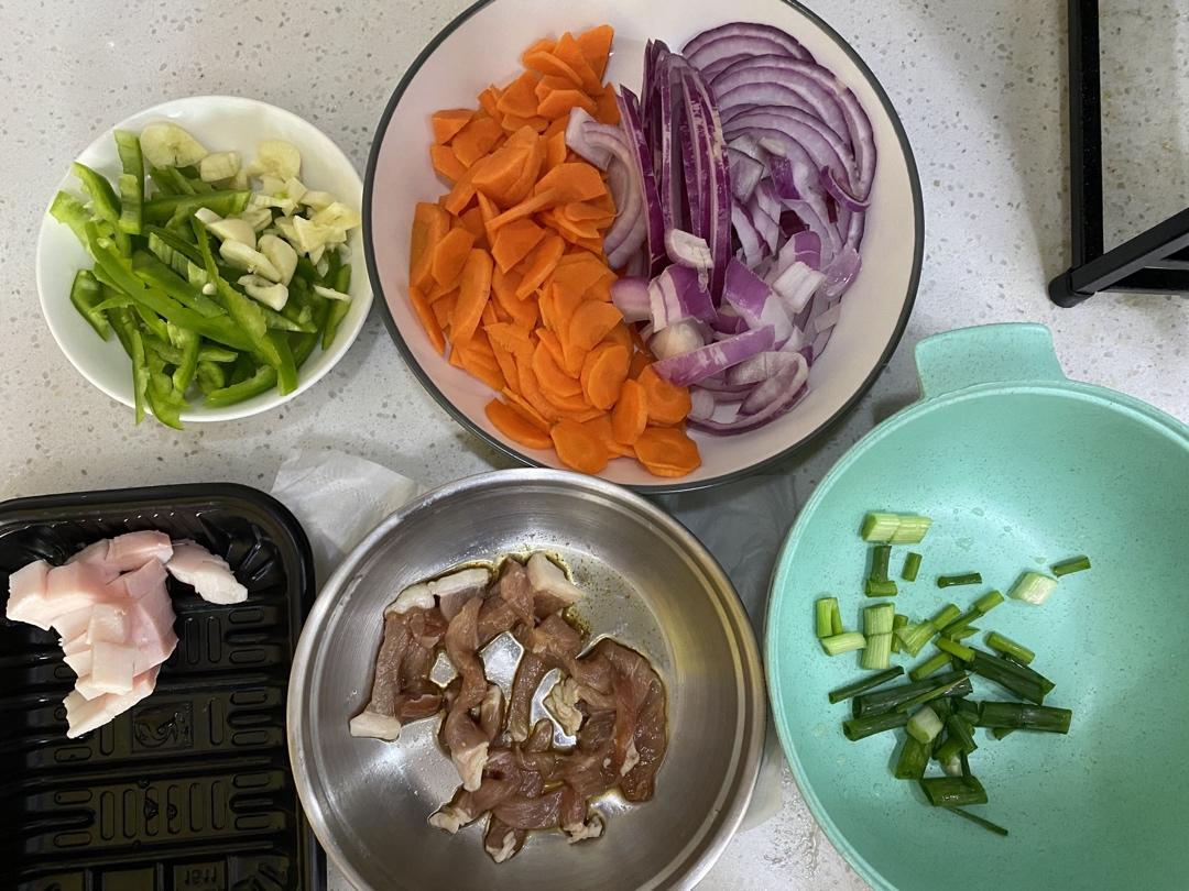 胡萝卜炒肉