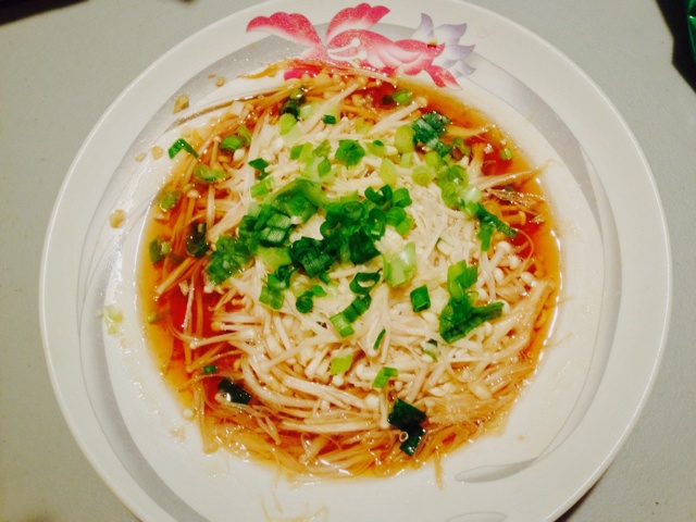 蒜蓉蒸金针菇