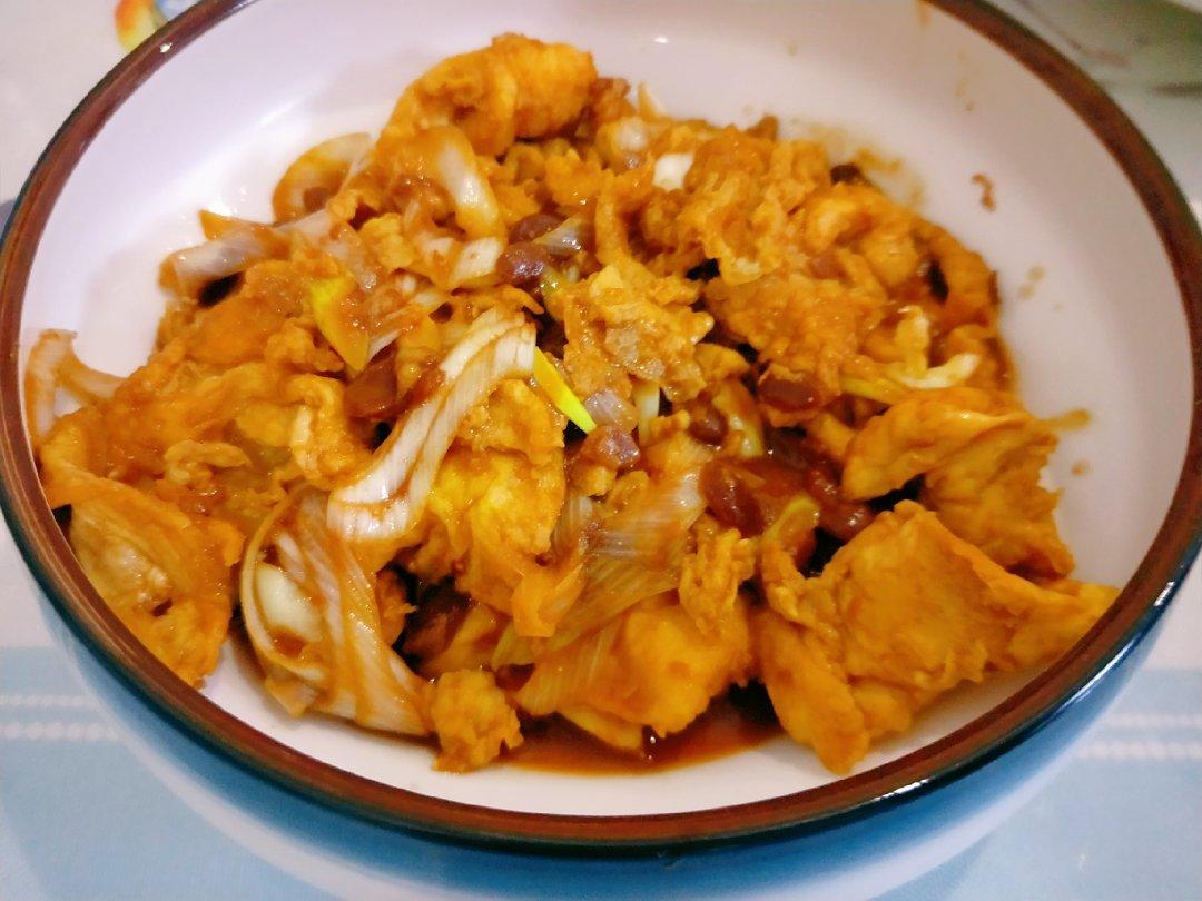 大酱炒鸡蛋（超级下饭菜）