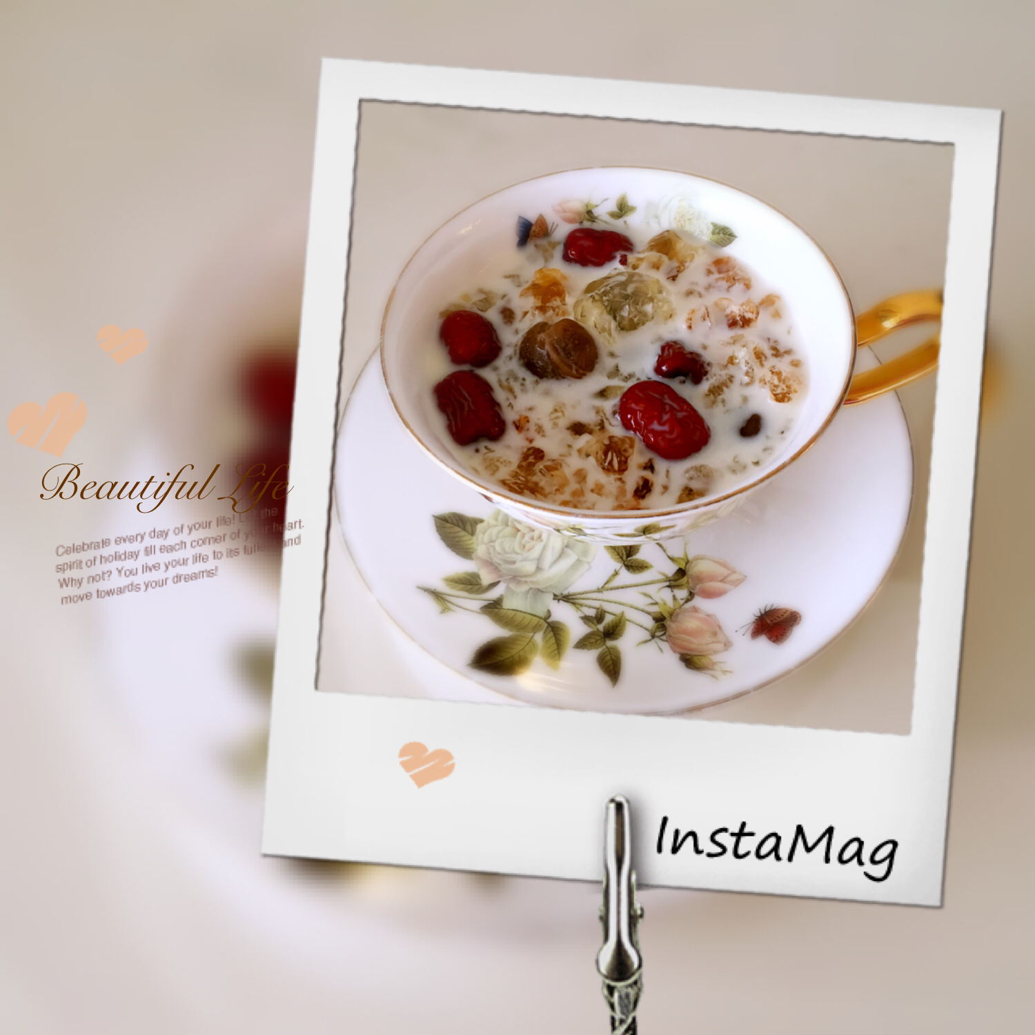 {何故居｝桃胶奶