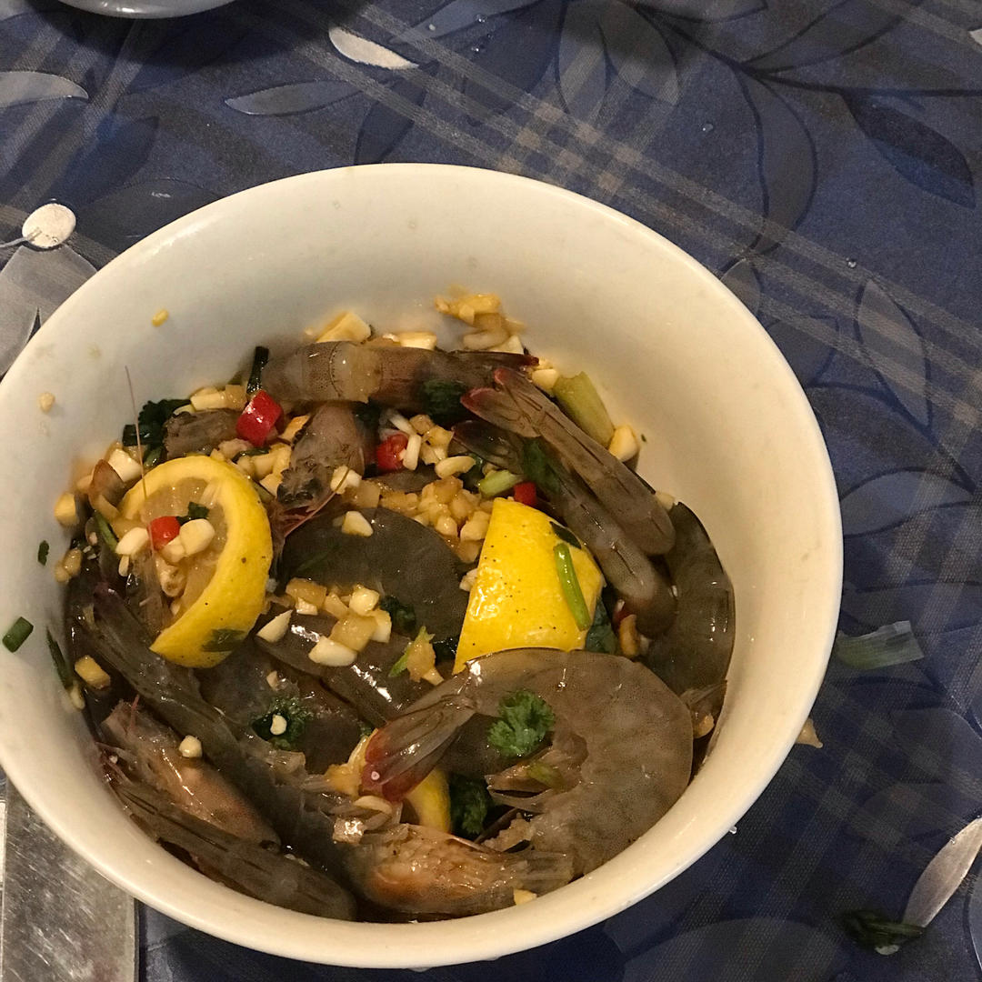 生呛虾，生腌虾（肉质细腻，口感鲜美）