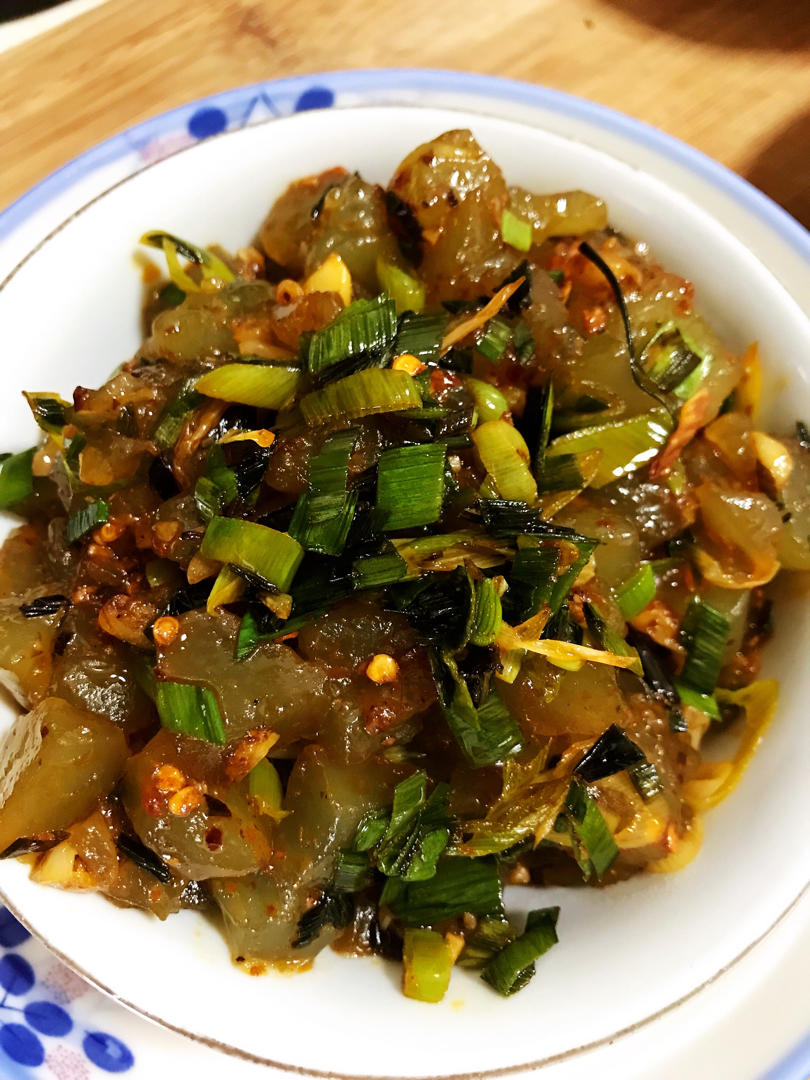 我是安妮塔做的炒凉粉