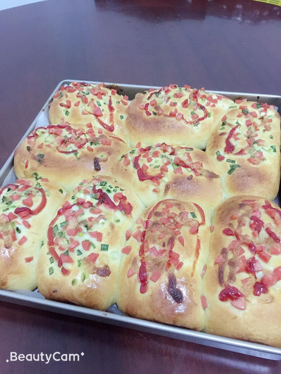 香葱火腿肉松面包