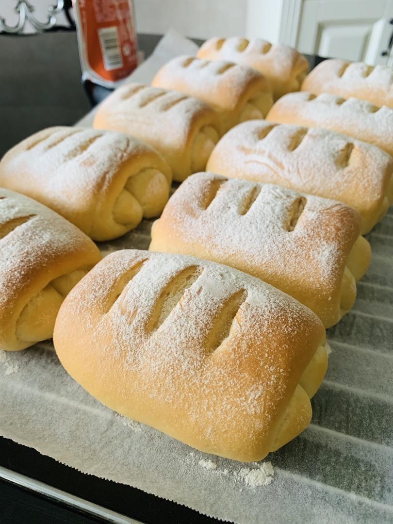 软到不知所措的牛奶卷