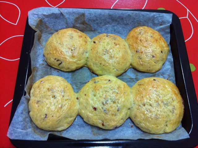 蔓越莓奶酪面包