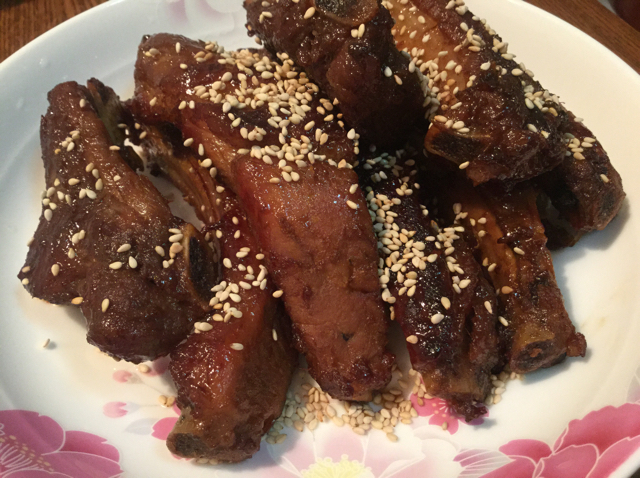 蜜汁烤肋排