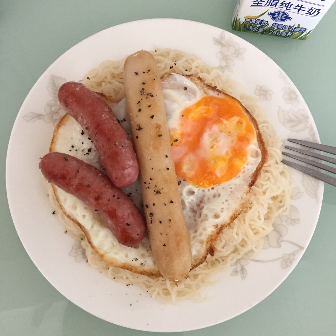 家传家常煎蛋面