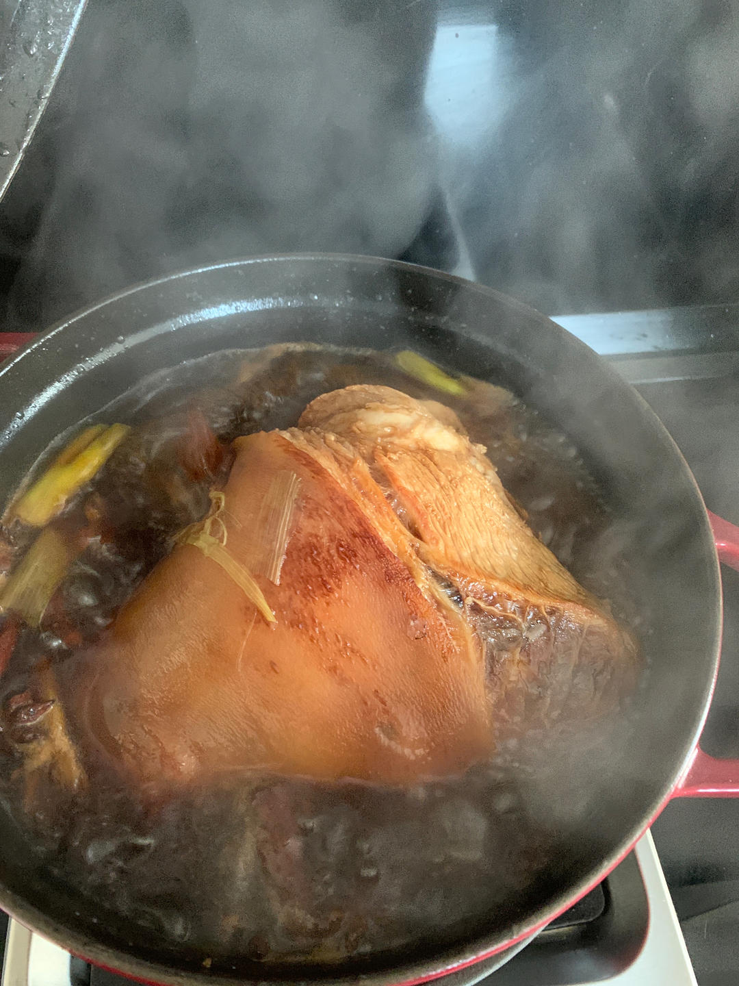 【红烧肘子】（家庭版卤蹄膀）