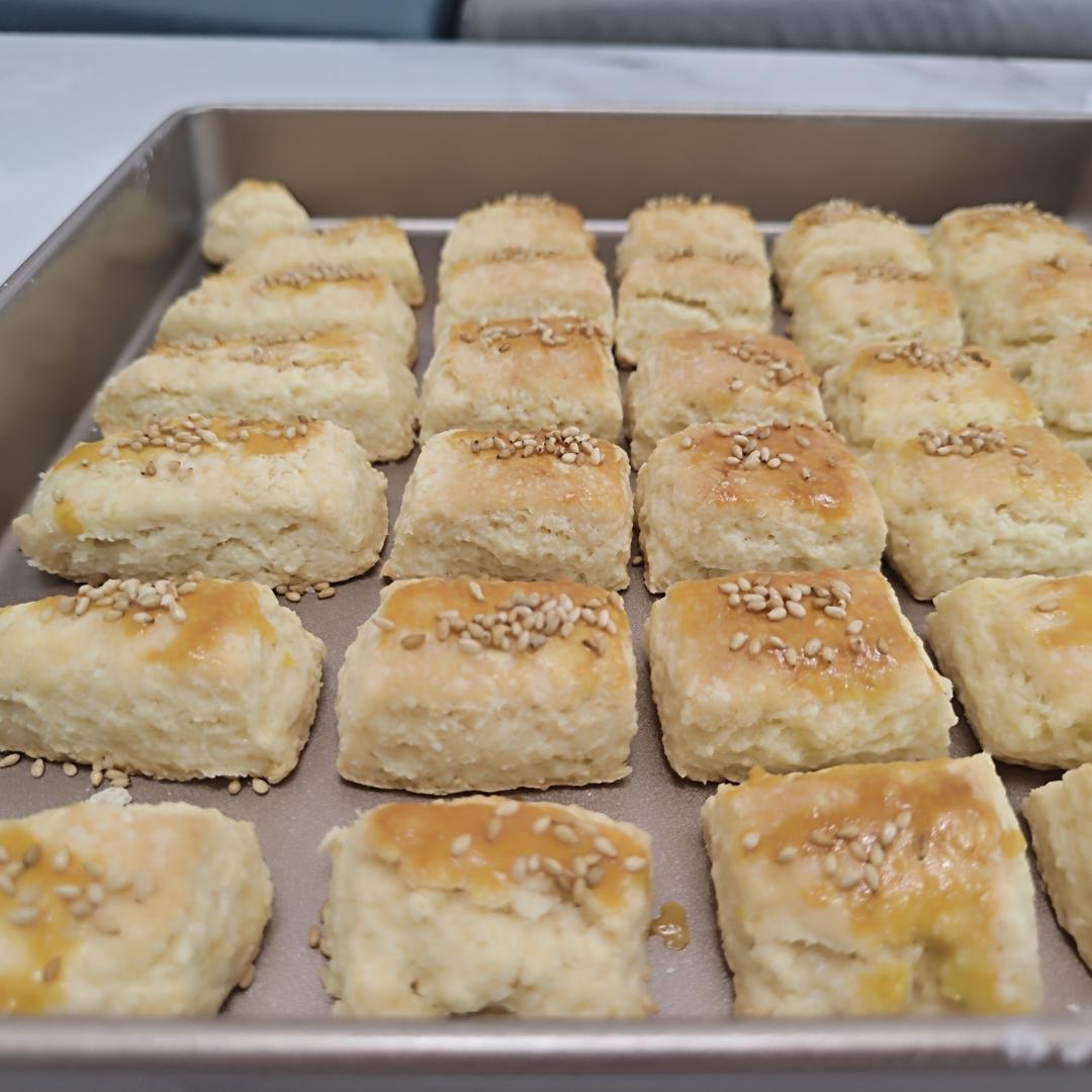 完美裂纹～百分百成功的超好吃奶香司康（禁止搬运）