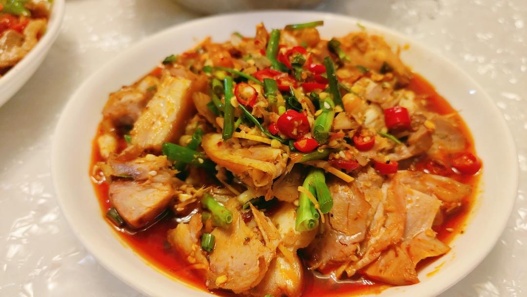 手撕凉拌鸡腿肉