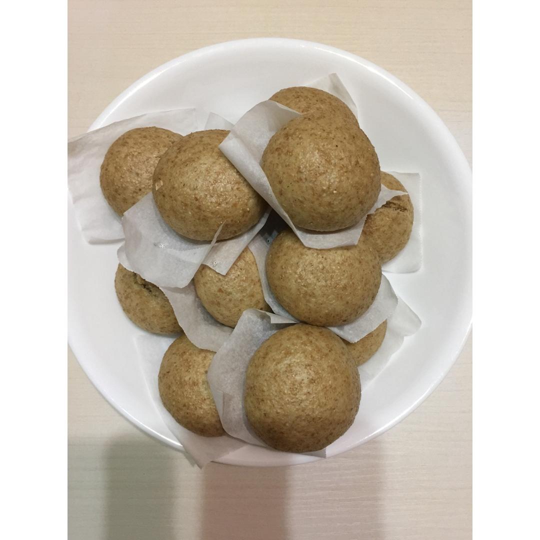 全麦馒头