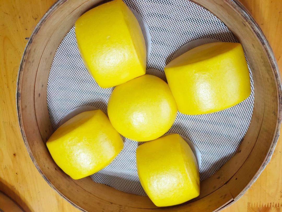 新手也可以--详解如何做出人见人爱、金黄的南瓜馒头