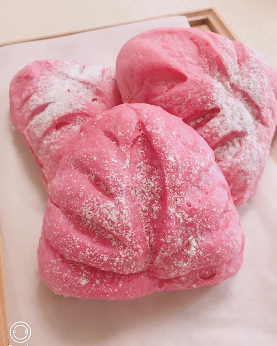 火龙果麻薯软欧