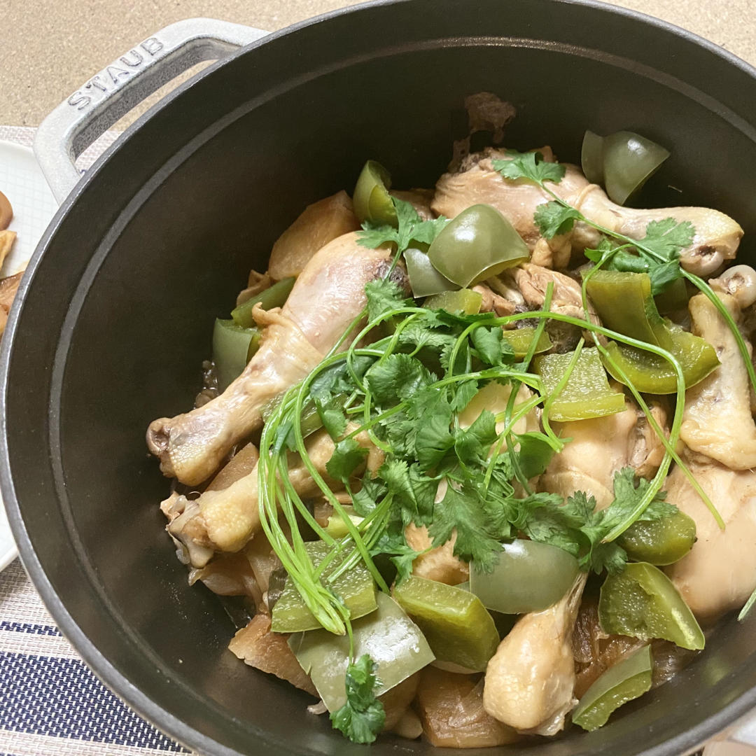 超简单的Staub珐琅锅食谱：烧小排➕小鸡翅