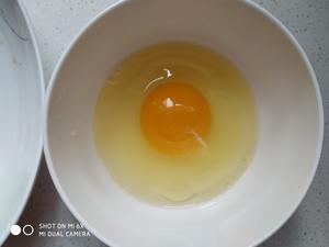 简约不简单-海参菠菜鸡蛋汤的做法 步骤3