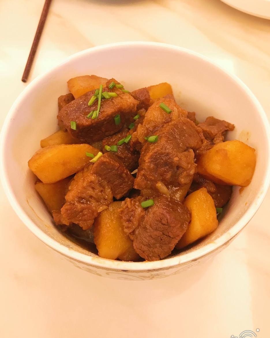 土豆炖牛肉