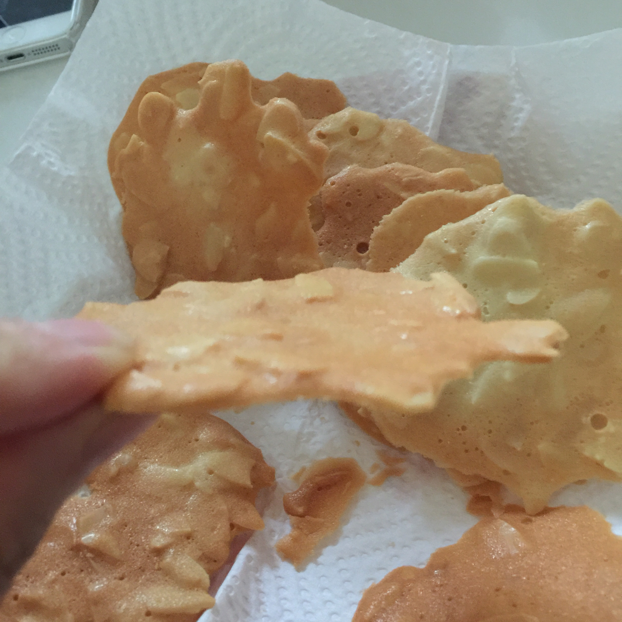 杏仁薄脆饼干