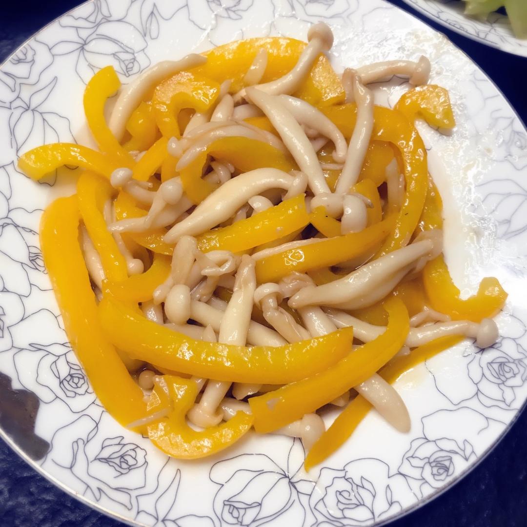 蚝油彩椒白玉菇