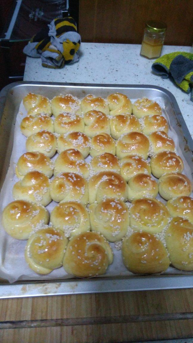 脆底蜂蜜小面包