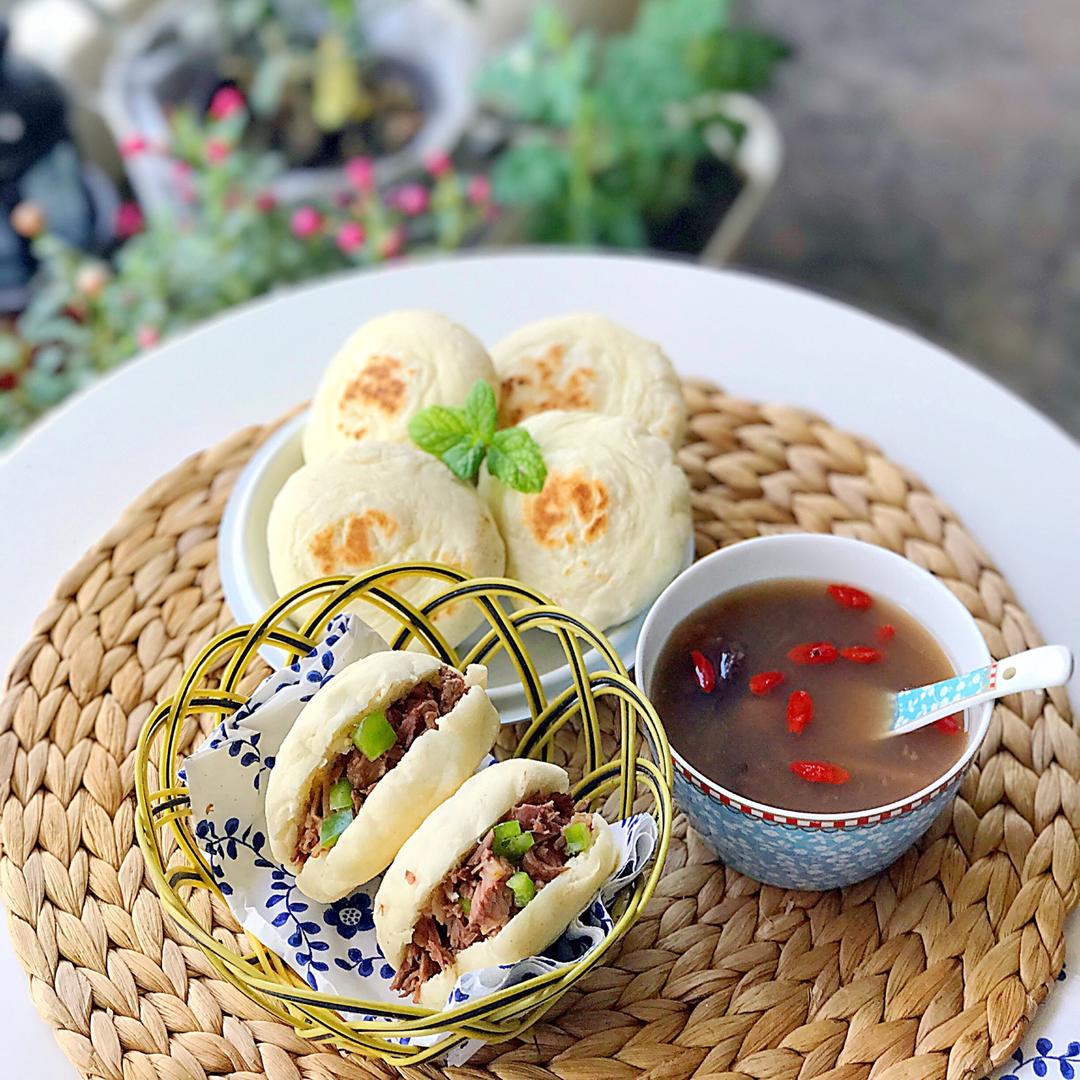 如何打造铁圈虎背菊花心的白吉馍的全部作品