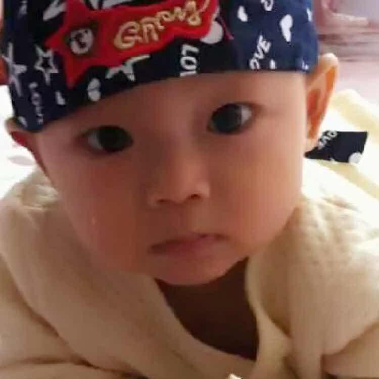 候小七