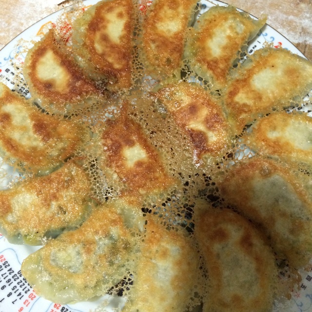 三鲜锅贴