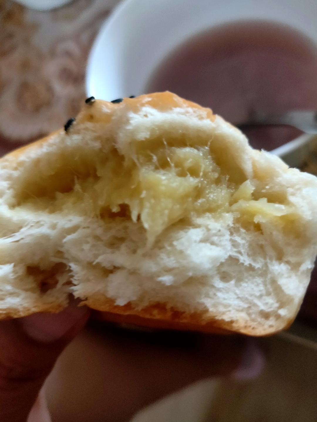 榴莲软面包（内附买到有点生的榴莲做馅的办法）