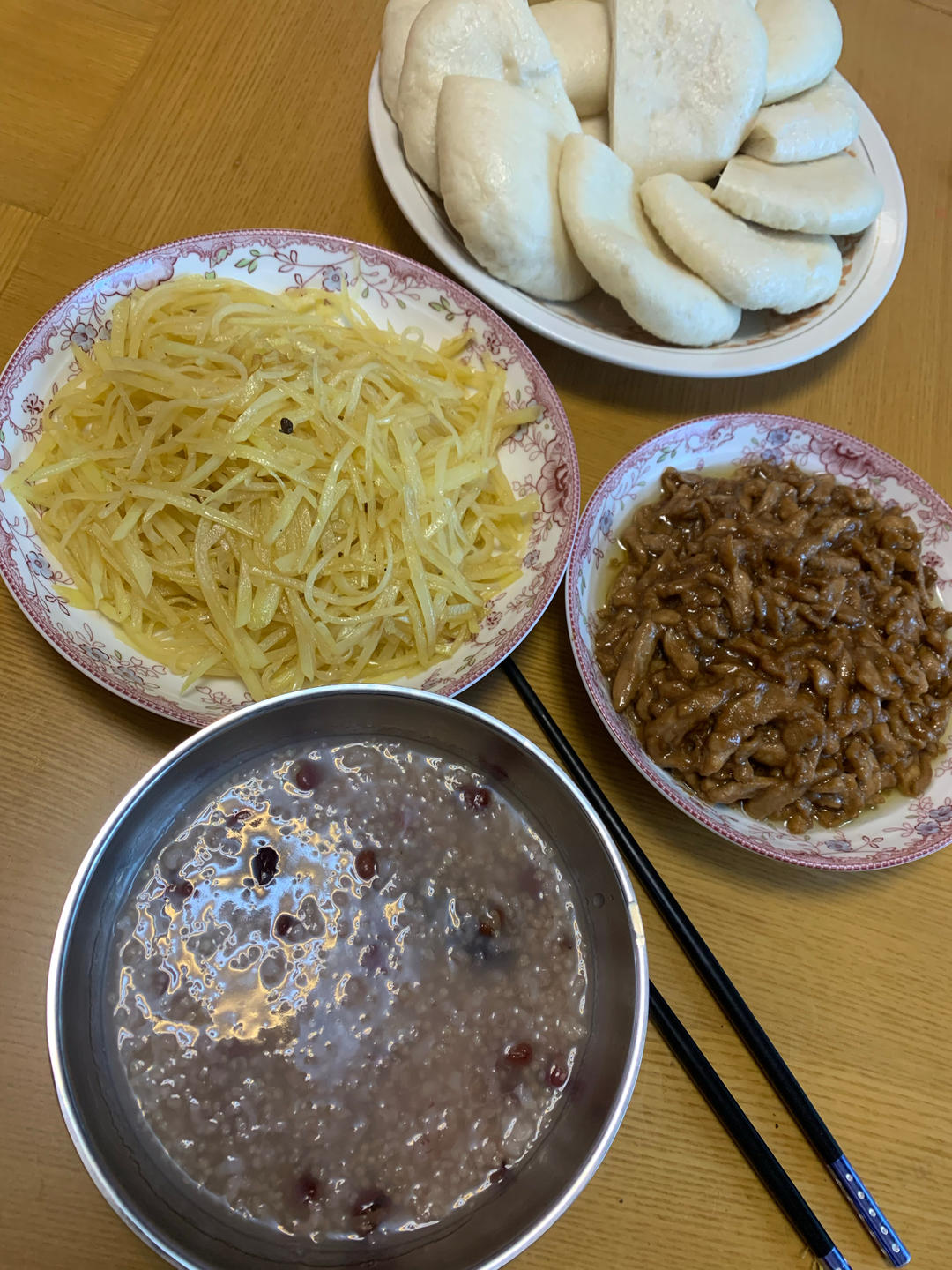 京酱肉丝