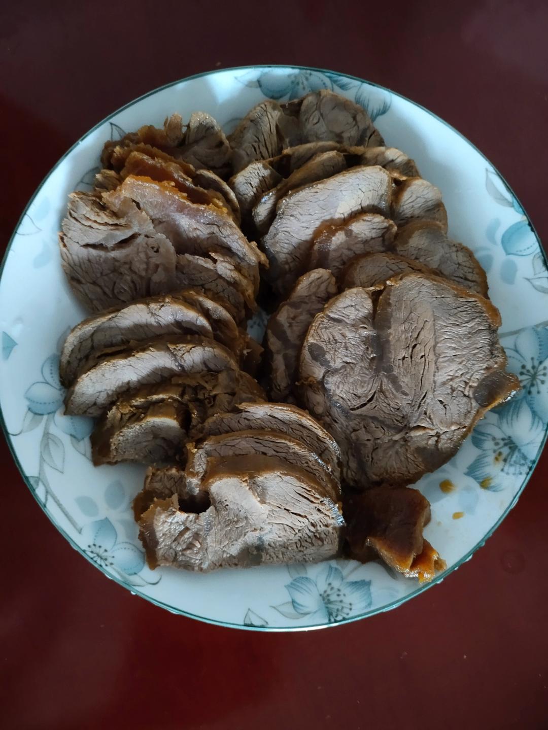 👍卤牛腱🐂五香牛腱肉