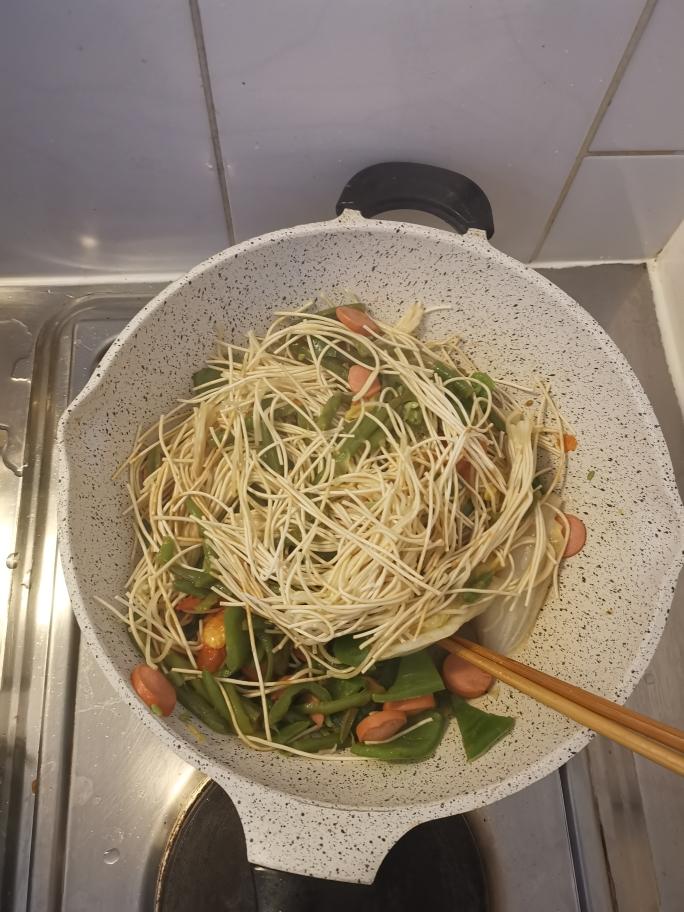河南蒸面条的做法 步骤1