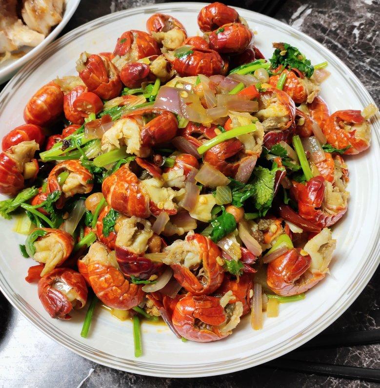 醉人的麻辣虾尾（麻辣小龙虾）